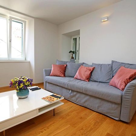 Apartment Volat Шибеник Екстер'єр фото